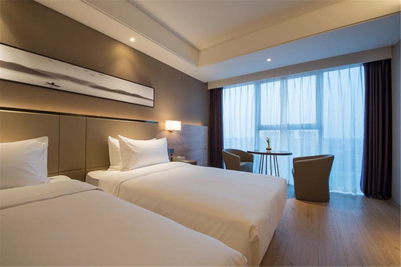 Mercure Yantai Golden Beach Exterior foto